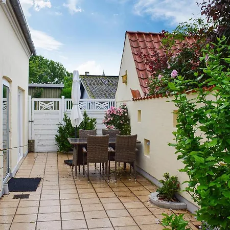 Lovely In With Kitchen Feriehus *