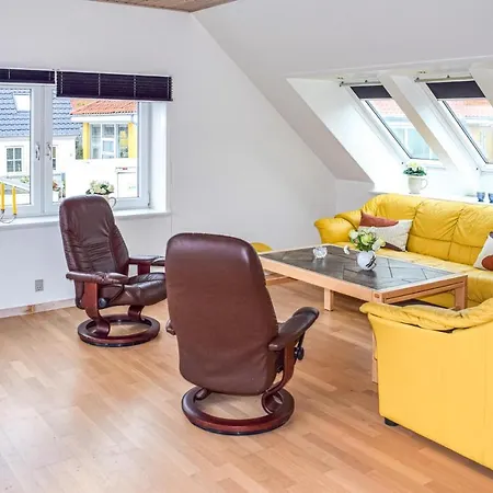 Feriehus Lovely In With Kitchen *